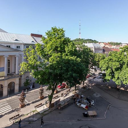 Квартира Віп В Центрі На Вулиці Проспект Свободи 22 Біля Оперного Театру Біля Вернісажу ลวีฟ ภายนอก รูปภาพ
